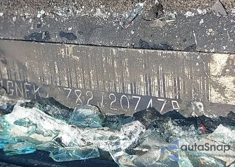 2002 Chevrolet Suburban 1500 Ls из США, поврежденный, VIN 1GNFK16Z82J207479